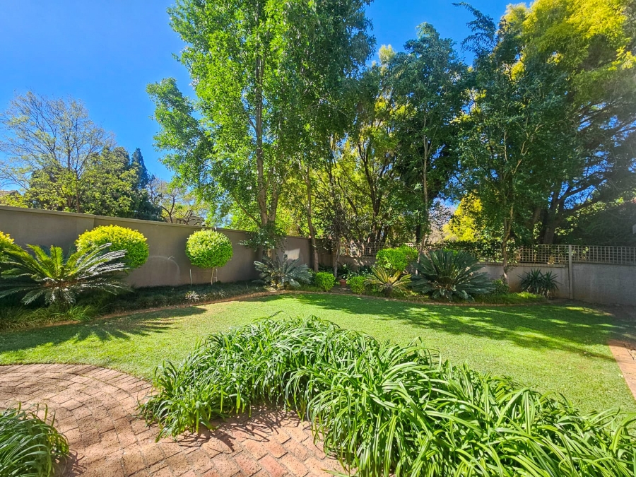 4 Bedroom Property for Sale in Mooivallei Park North West